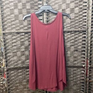 Old Navy Medium Burgundy Sleeveless Top - great for layering or wearing alone